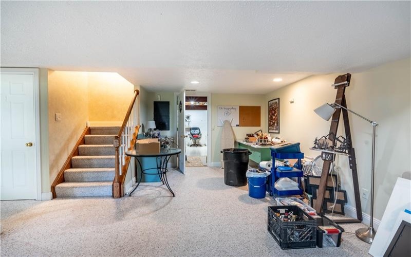 228 Country View Drive, Lower Burrell, 15068, 3 Bedrooms Bedrooms, 11 Rooms Rooms,3 BathroomsBathrooms,Residential,For Sale,Country View Drive,1760984