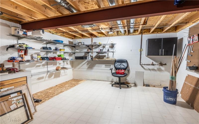 228 Country View Drive, Lower Burrell, 15068, 3 Bedrooms Bedrooms, 11 Rooms Rooms,3 BathroomsBathrooms,Residential,For Sale,Country View Drive,1760984