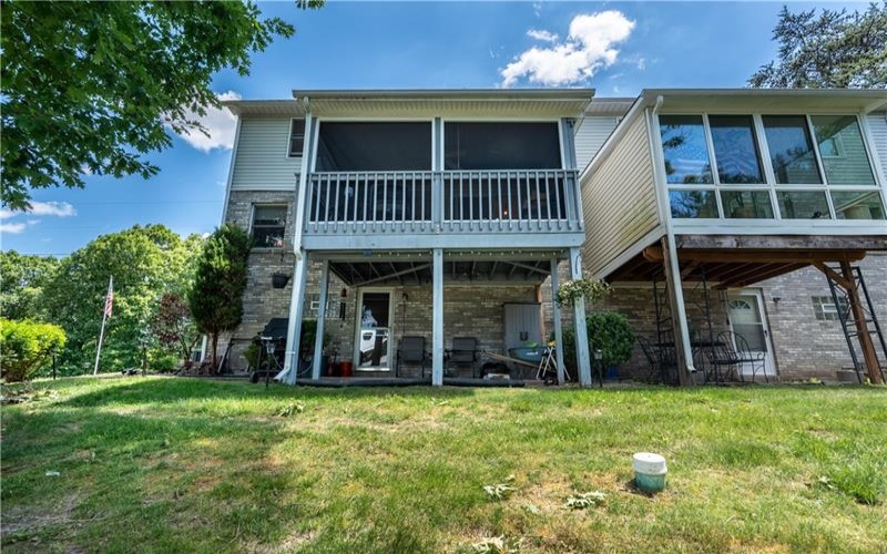 228 Country View Drive, Lower Burrell, 15068, 3 Bedrooms Bedrooms, 11 Rooms Rooms,3 BathroomsBathrooms,Residential,For Sale,Country View Drive,1760984