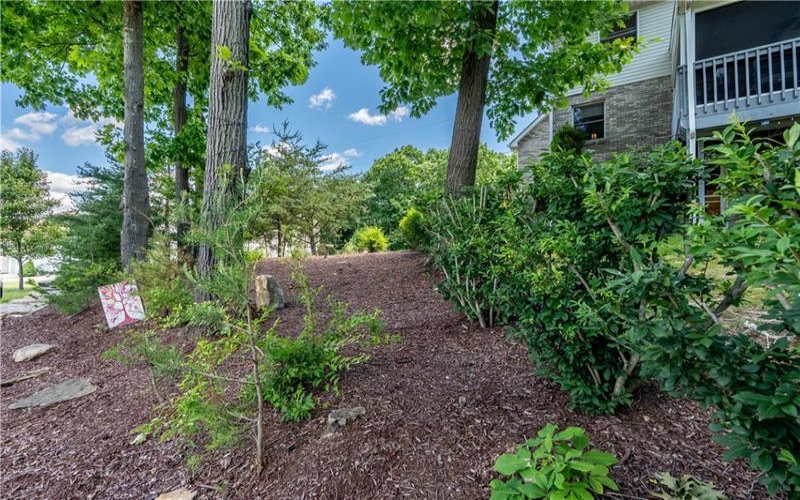 228 Country View Drive, Lower Burrell, 15068, 3 Bedrooms Bedrooms, 11 Rooms Rooms,3 BathroomsBathrooms,Residential,For Sale,Country View Drive,1760984