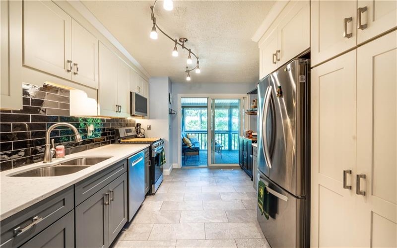 228 Country View Drive, Lower Burrell, 15068, 3 Bedrooms Bedrooms, 11 Rooms Rooms,3 BathroomsBathrooms,Residential,For Sale,Country View Drive,1760984