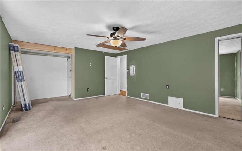 480 Hunting Creek Rd, Canonsburg, 15317, 3 Bedrooms Bedrooms, ,1.1 BathroomsBathrooms,Residential,For Sale,Hunting Creek Rd,1761005