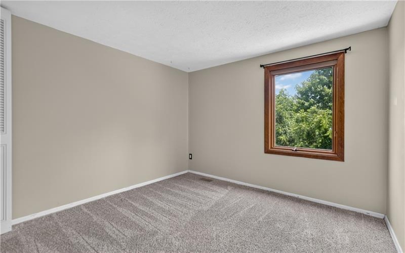 480 Hunting Creek Rd, Canonsburg, 15317, 3 Bedrooms Bedrooms, ,1.1 BathroomsBathrooms,Residential,For Sale,Hunting Creek Rd,1761005
