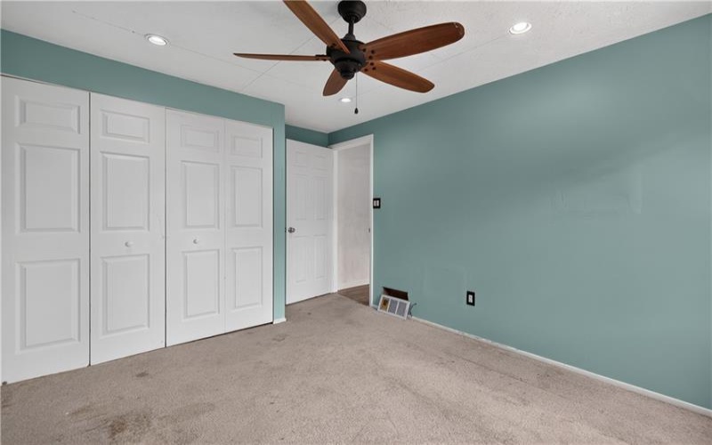 480 Hunting Creek Rd, Canonsburg, 15317, 3 Bedrooms Bedrooms, ,1.1 BathroomsBathrooms,Residential,For Sale,Hunting Creek Rd,1761005