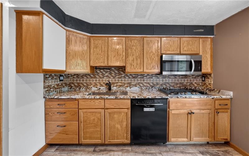 480 Hunting Creek Rd, Canonsburg, 15317, 3 Bedrooms Bedrooms, ,1.1 BathroomsBathrooms,Residential,For Sale,Hunting Creek Rd,1761005