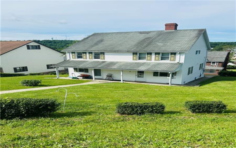 152/154 Lincoln St, Cokeburg, 15324, 4 Bedrooms Bedrooms, ,1 BathroomBathrooms,Residential,For Sale,Lincoln St,1761010