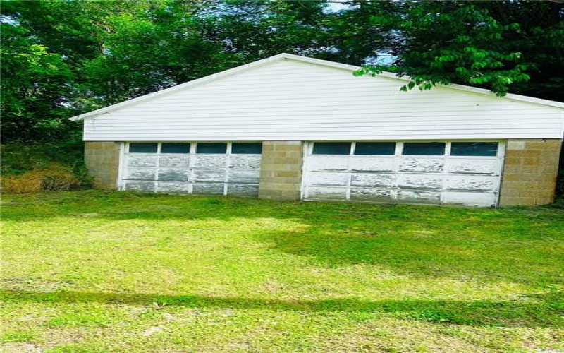 152/154 Lincoln St, Cokeburg, 15324, 4 Bedrooms Bedrooms, ,1 BathroomBathrooms,Residential,For Sale,Lincoln St,1761010