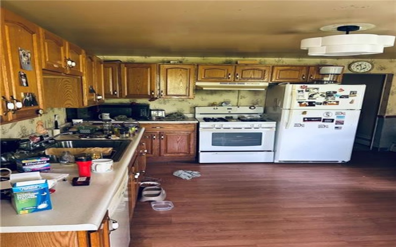 152/154 Lincoln St, Cokeburg, 15324, 4 Bedrooms Bedrooms, ,1 BathroomBathrooms,Residential,For Sale,Lincoln St,1761010