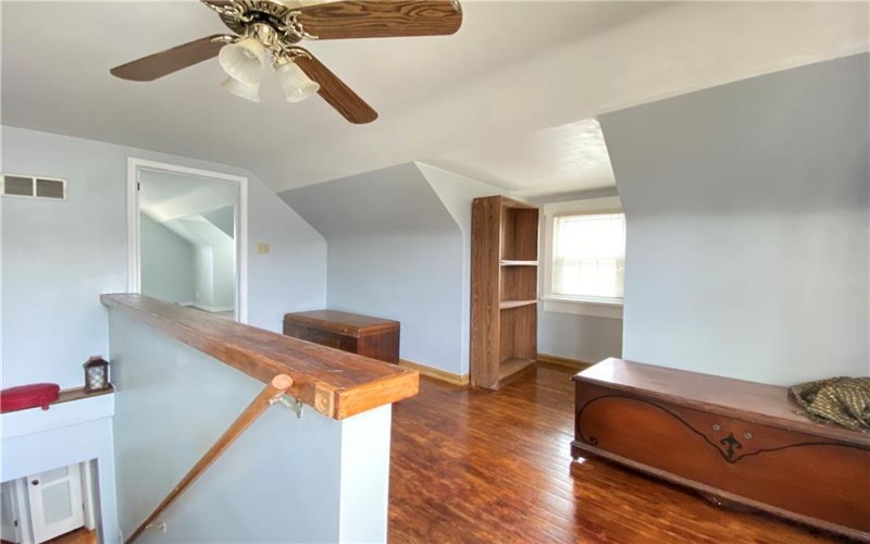 11 Washington Dr, Monessen, 15062, 3 Bedrooms Bedrooms, 9 Rooms Rooms,2 BathroomsBathrooms,Residential,For Sale,Washington Dr,1760149