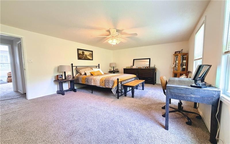 319 Hunting Creek Rd, Canonsburg, 15317, 2 Bedrooms Bedrooms, 7 Rooms Rooms,1.1 BathroomsBathrooms,Residential,For Sale,Hunting Creek Rd,1758772