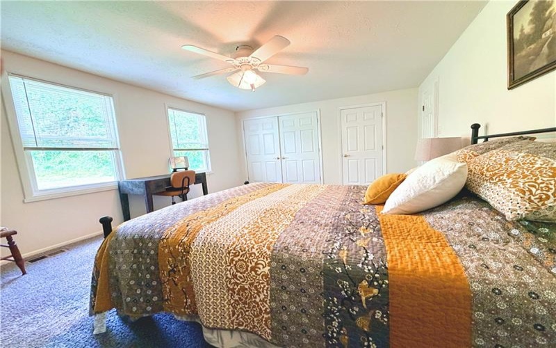 319 Hunting Creek Rd, Canonsburg, 15317, 2 Bedrooms Bedrooms, 7 Rooms Rooms,1.1 BathroomsBathrooms,Residential,For Sale,Hunting Creek Rd,1758772