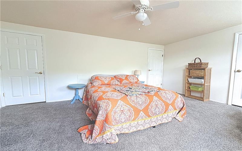 319 Hunting Creek Rd, Canonsburg, 15317, 2 Bedrooms Bedrooms, 7 Rooms Rooms,1.1 BathroomsBathrooms,Residential,For Sale,Hunting Creek Rd,1758772