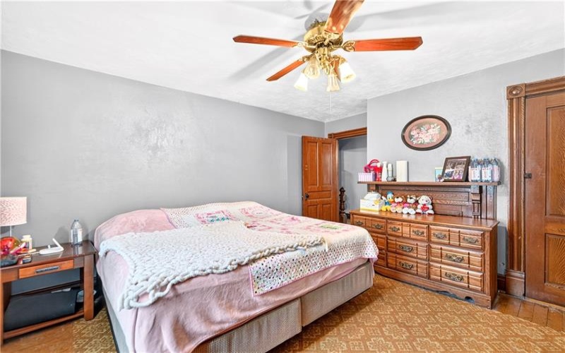 303 GRANT STREET, Houston, 15342, 3 Bedrooms Bedrooms, 7 Rooms Rooms,2 BathroomsBathrooms,Residential,For Sale,GRANT STREET,1760656