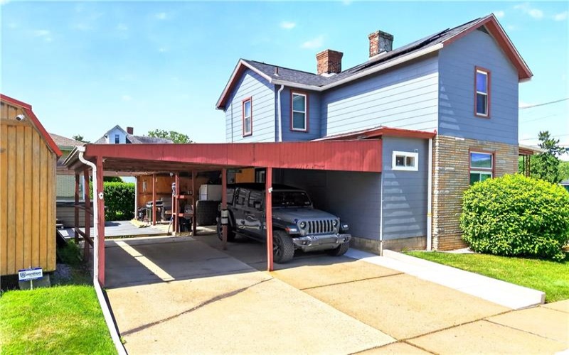303 GRANT STREET, Houston, 15342, 3 Bedrooms Bedrooms, 7 Rooms Rooms,2 BathroomsBathrooms,Residential,For Sale,GRANT STREET,1760656