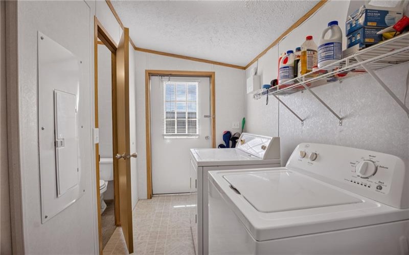 424 Castle Rd, Washington, 15301, 3 Bedrooms Bedrooms, 6 Rooms Rooms,2 BathroomsBathrooms,Residential,For Sale,Castle Rd,1760797
