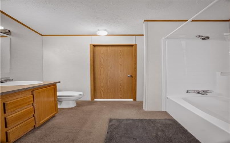 424 Castle Rd, Washington, 15301, 3 Bedrooms Bedrooms, 6 Rooms Rooms,2 BathroomsBathrooms,Residential,For Sale,Castle Rd,1760797