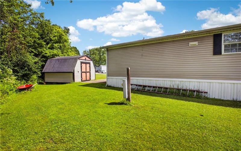 424 Castle Rd, Washington, 15301, 3 Bedrooms Bedrooms, 6 Rooms Rooms,2 BathroomsBathrooms,Residential,For Sale,Castle Rd,1760797