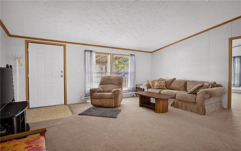 424 Castle Rd, Washington, 15301, 3 Bedrooms Bedrooms, 6 Rooms Rooms,2 BathroomsBathrooms,Residential,For Sale,Castle Rd,1760797