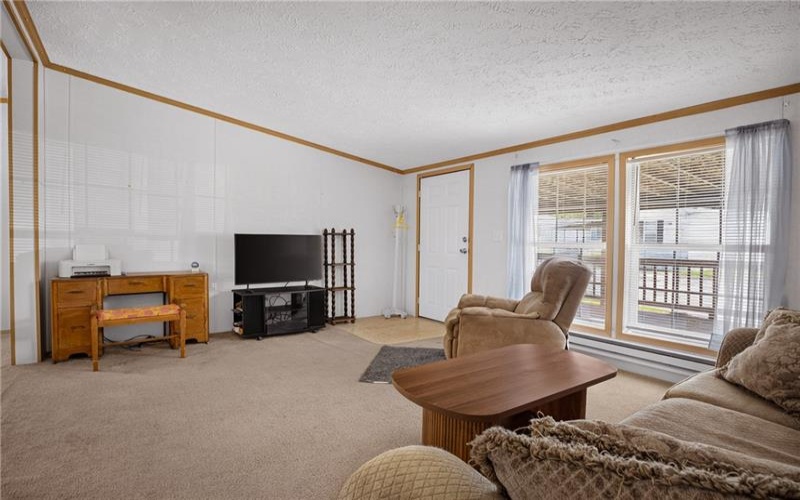424 Castle Rd, Washington, 15301, 3 Bedrooms Bedrooms, 6 Rooms Rooms,2 BathroomsBathrooms,Residential,For Sale,Castle Rd,1760797