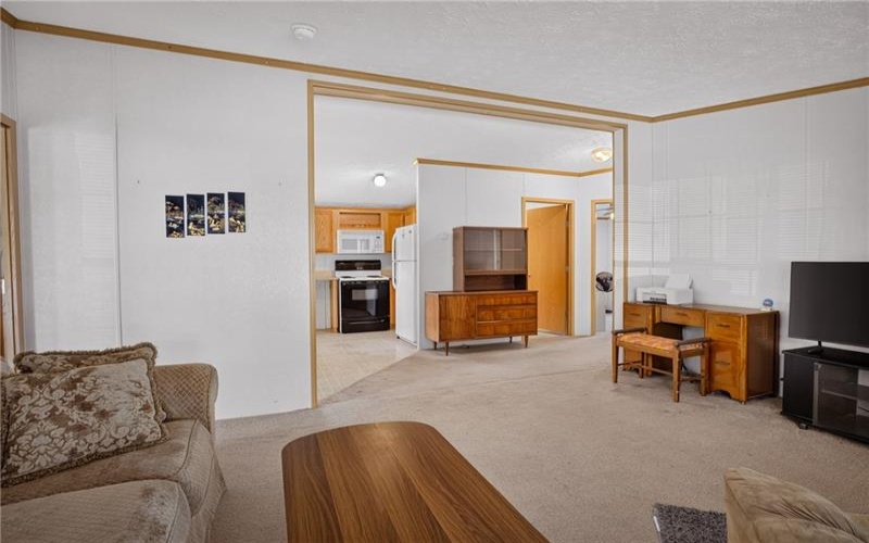 424 Castle Rd, Washington, 15301, 3 Bedrooms Bedrooms, 6 Rooms Rooms,2 BathroomsBathrooms,Residential,For Sale,Castle Rd,1760797