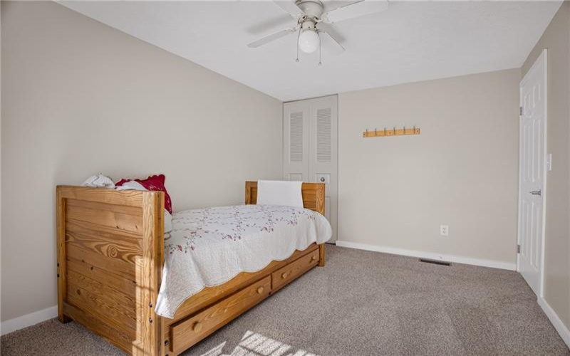 190 Deer Dr, Washington, 15301, 3 Bedrooms Bedrooms, 8 Rooms Rooms,2.1 BathroomsBathrooms,Residential,For Sale,Deer Dr,1760847