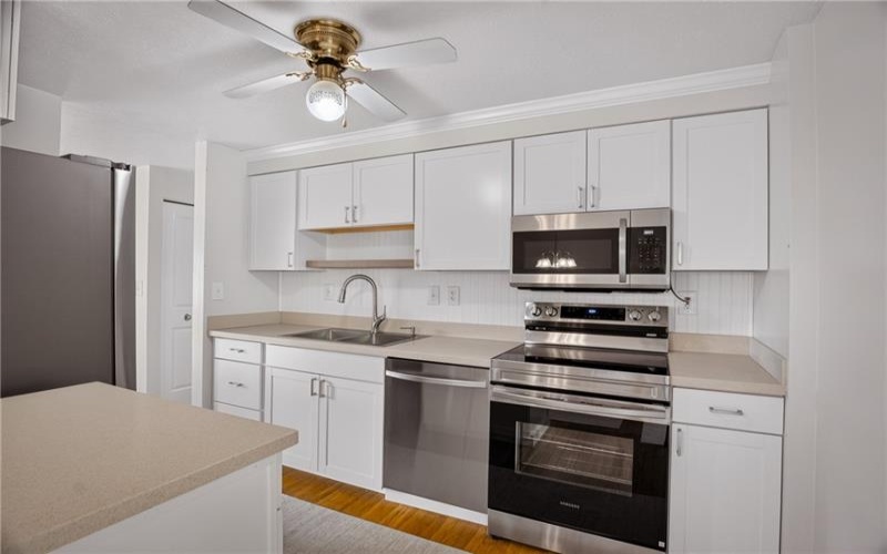 190 Deer Dr, Washington, 15301, 3 Bedrooms Bedrooms, 8 Rooms Rooms,2.1 BathroomsBathrooms,Residential,For Sale,Deer Dr,1760847