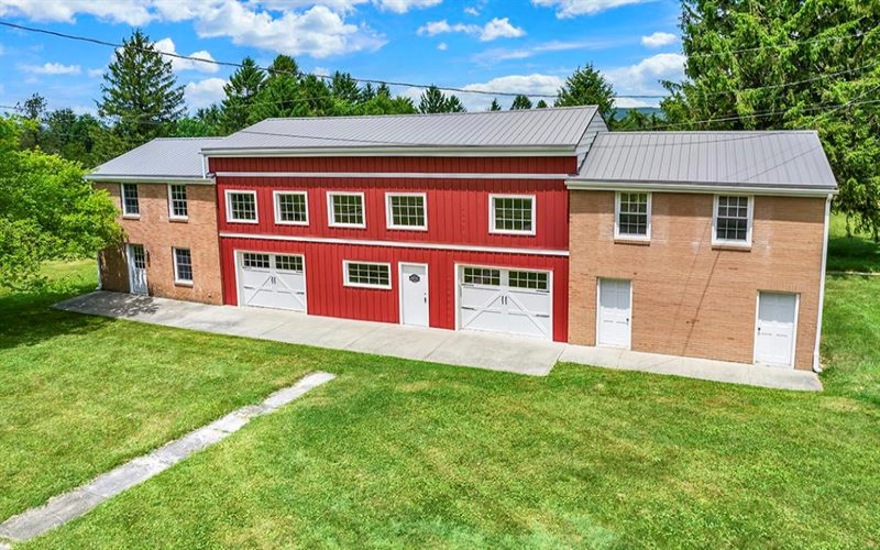 1099 Gravel Hill Rd, Ligonier, 15658, ,Residential,For Sale,Gravel Hill Rd,1760890