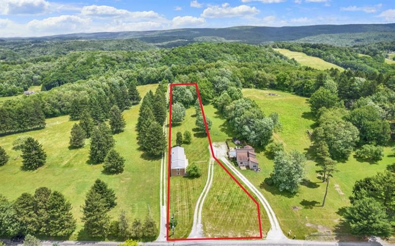 1099 Gravel Hill Rd, Ligonier, 15658, ,Residential,For Sale,Gravel Hill Rd,1760890