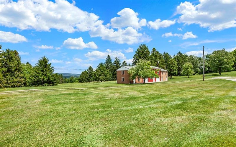 1099 Gravel Hill Rd, Ligonier, 15658, ,Residential,For Sale,Gravel Hill Rd,1760890
