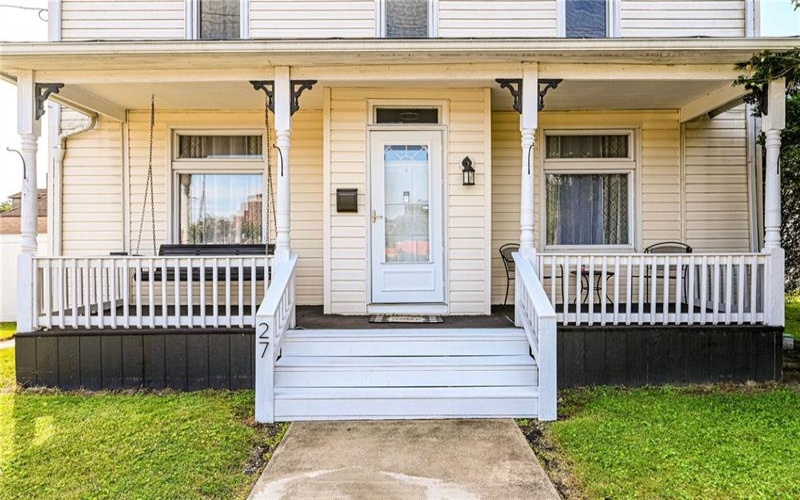 27 Oak St, Latrobe, 15650, 3 Bedrooms Bedrooms, 8 Rooms Rooms,1.1 BathroomsBathrooms,Residential,For Sale,Oak St,1760997