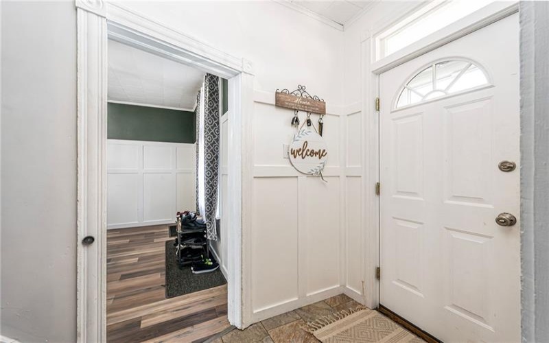 27 Oak St, Latrobe, 15650, 3 Bedrooms Bedrooms, 8 Rooms Rooms,1.1 BathroomsBathrooms,Residential,For Sale,Oak St,1760997