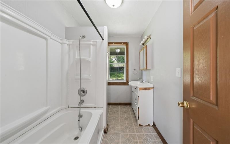 1205 MCKEAN AVE, CHARLEROI, 15022, 3 Bedrooms Bedrooms, ,2 BathroomsBathrooms,Residential,For Sale,MCKEAN AVE,1761000