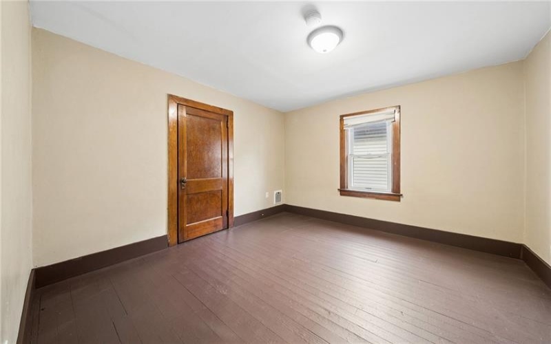 1115 MCKEAN AVE, CHARLEROI, 15022, 4 Bedrooms Bedrooms, ,2 BathroomsBathrooms,Residential,For Sale,MCKEAN AVE,1761001