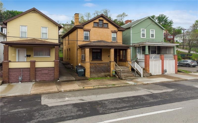 1115 MCKEAN AVE, CHARLEROI, 15022, 4 Bedrooms Bedrooms, ,2 BathroomsBathrooms,Residential,For Sale,MCKEAN AVE,1761001
