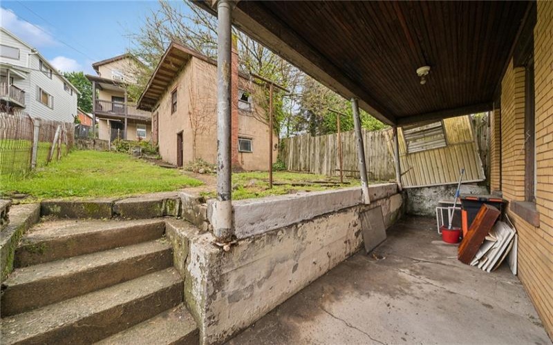 1115 MCKEAN AVE, CHARLEROI, 15022, 4 Bedrooms Bedrooms, ,2 BathroomsBathrooms,Residential,For Sale,MCKEAN AVE,1761001