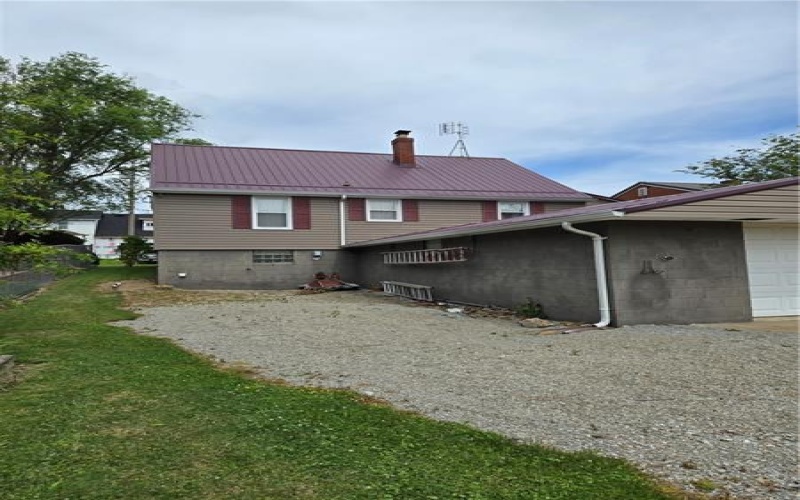 19 Oak Street, Fairchance, 15436, 3 Bedrooms Bedrooms, 7 Rooms Rooms,1 BathroomBathrooms,Residential,For Sale,Oak Street,1761028