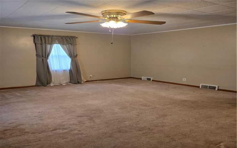 19 Oak Street, Fairchance, 15436, 3 Bedrooms Bedrooms, 7 Rooms Rooms,1 BathroomBathrooms,Residential,For Sale,Oak Street,1761028
