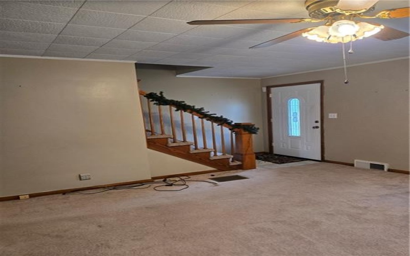 19 Oak Street, Fairchance, 15436, 3 Bedrooms Bedrooms, 7 Rooms Rooms,1 BathroomBathrooms,Residential,For Sale,Oak Street,1761028