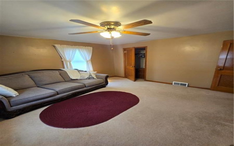 19 Oak Street, Fairchance, 15436, 3 Bedrooms Bedrooms, 7 Rooms Rooms,1 BathroomBathrooms,Residential,For Sale,Oak Street,1761028