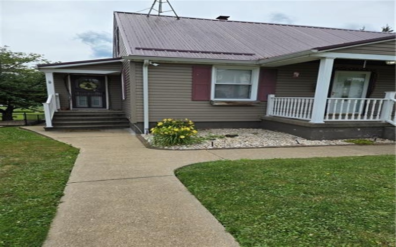 19 Oak Street, Fairchance, 15436, 3 Bedrooms Bedrooms, 7 Rooms Rooms,1 BathroomBathrooms,Residential,For Sale,Oak Street,1761028