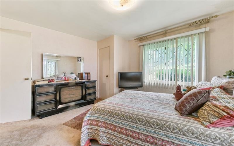 3520 Pittsburgh Road, Perryopolis, 15473, 3 Bedrooms Bedrooms, 9 Rooms Rooms,1 BathroomBathrooms,Residential,For Sale,Pittsburgh Road,1761048