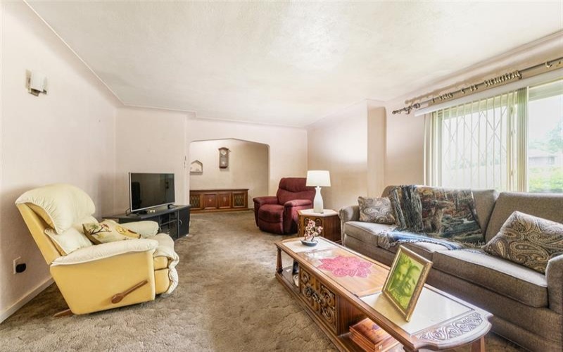 3520 Pittsburgh Road, Perryopolis, 15473, 3 Bedrooms Bedrooms, 9 Rooms Rooms,1 BathroomBathrooms,Residential,For Sale,Pittsburgh Road,1761048