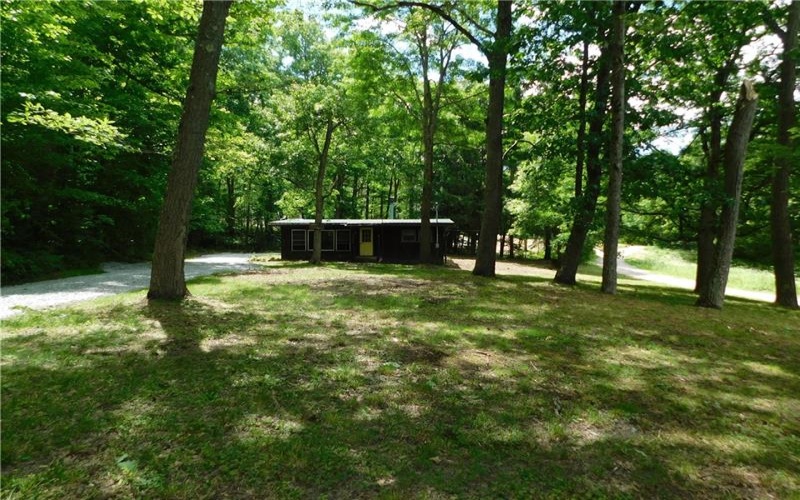 170 Maple Summit Road, Mill Run, 15464, 2 Bedrooms Bedrooms, ,1 BathroomBathrooms,Residential,For Sale,Maple Summit Road,1761065