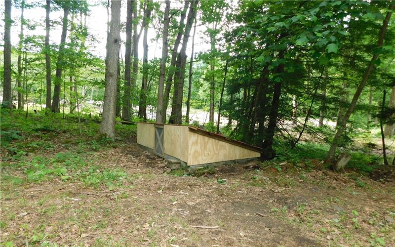 170 Maple Summit Road, Mill Run, 15464, 2 Bedrooms Bedrooms, ,1 BathroomBathrooms,Residential,For Sale,Maple Summit Road,1761065
