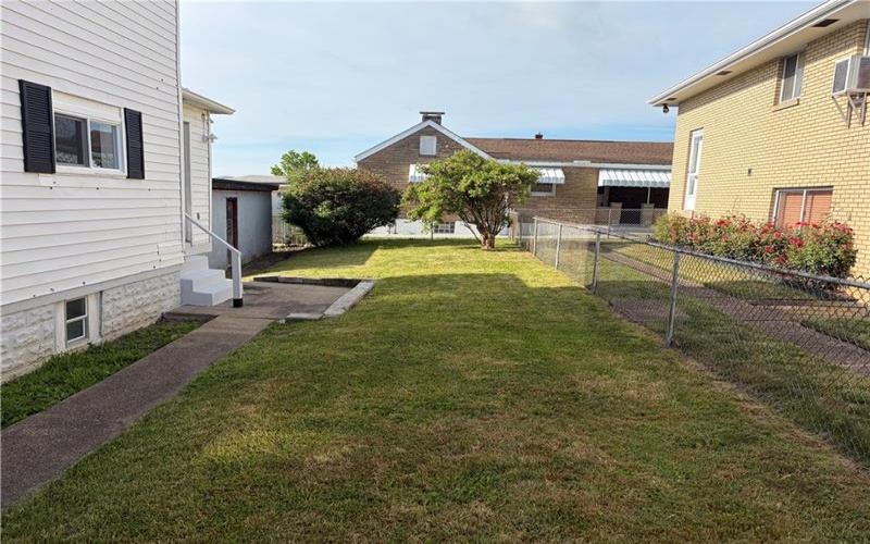 641 3rd St, Donora, 15033, 2 Bedrooms Bedrooms, 7 Rooms Rooms,1.1 BathroomsBathrooms,Residential,For Sale,3rd St,1761066