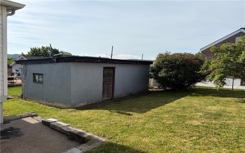 641 3rd St, Donora, 15033, 2 Bedrooms Bedrooms, 7 Rooms Rooms,1.1 BathroomsBathrooms,Residential,For Sale,3rd St,1761066