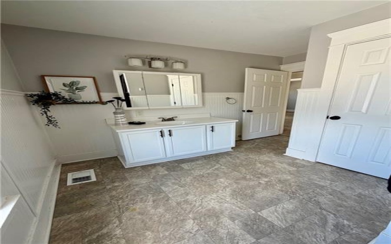 44 Hallam Ave, Washington, 15301, 3 Bedrooms Bedrooms, ,1 BathroomBathrooms,Residential,For Sale,Hallam Ave,1760943