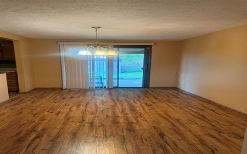 2805 Knights Ct, New Kensington, 15068, 3 Bedrooms Bedrooms, 7 Rooms Rooms,2.1 BathroomsBathrooms,Residential,For Sale,Knights Ct,1761038