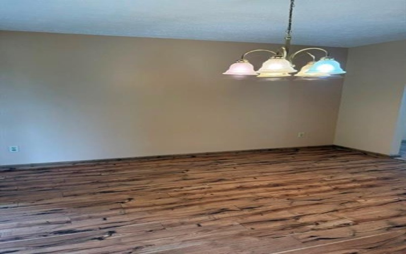 2805 Knights Ct, New Kensington, 15068, 3 Bedrooms Bedrooms, 7 Rooms Rooms,2.1 BathroomsBathrooms,Residential,For Sale,Knights Ct,1761038