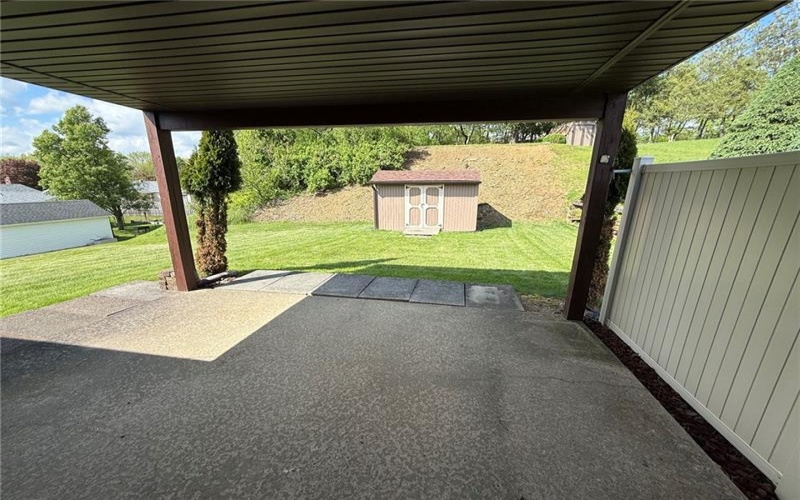 2805 Knights Ct, New Kensington, 15068, 3 Bedrooms Bedrooms, 7 Rooms Rooms,2.1 BathroomsBathrooms,Residential,For Sale,Knights Ct,1761038